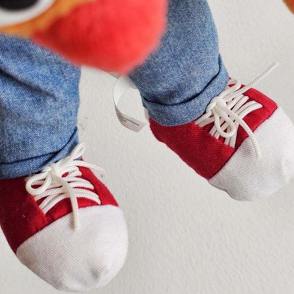 Sesame Street Ernie Plush Soft Comic Toy 2012 Sesame Workshop Collectible 10.5" - Picture 9 of 16